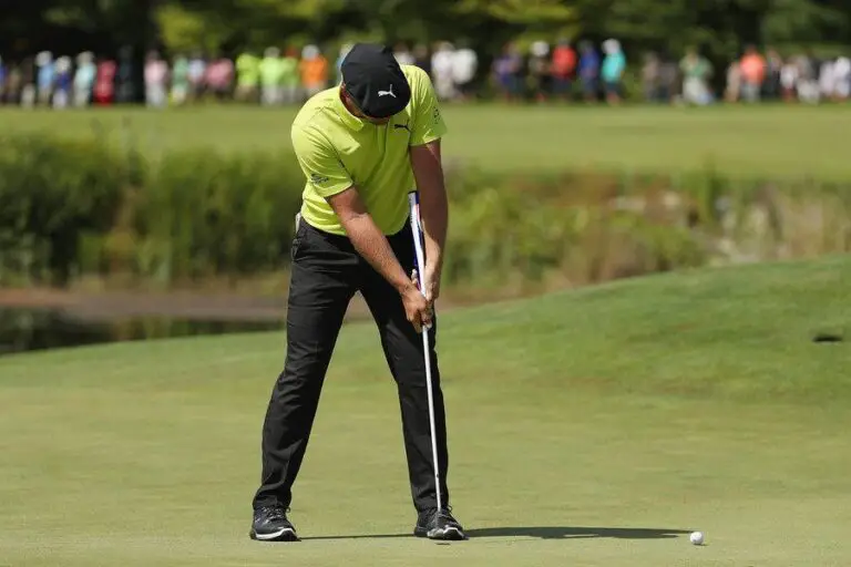 Best Arm Lock Putter Grips 2022 Buyer's Guide